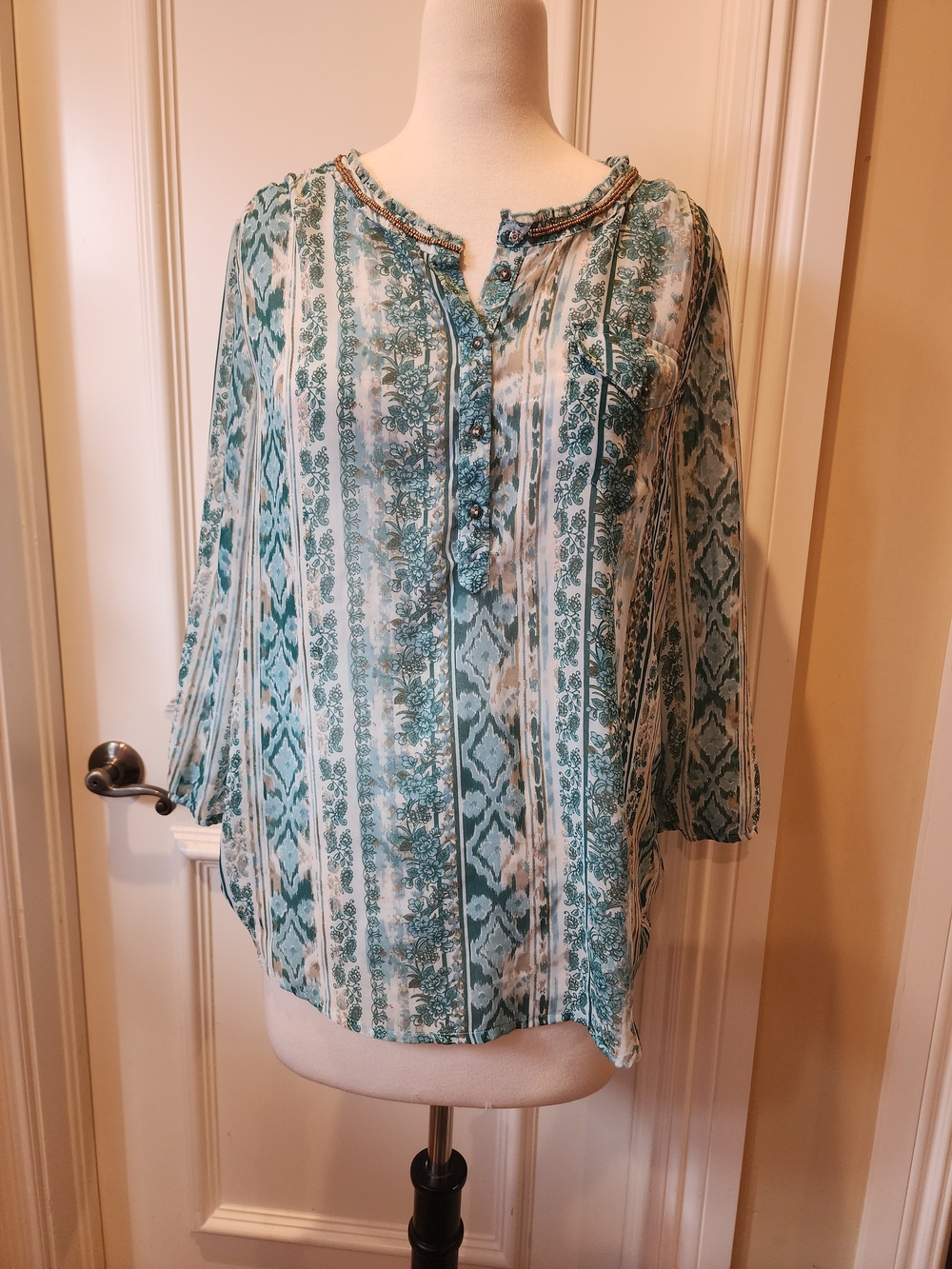 Nine West Teal and White Patterned Split-Neck Tunic